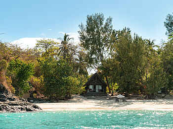 Constance Tsarabanjina: Ansicht vom Wasser Constance Tsarabanjina: Ansicht vom Wasser