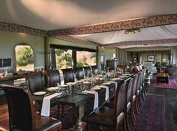 Duba Plains Camp: Speisesaal