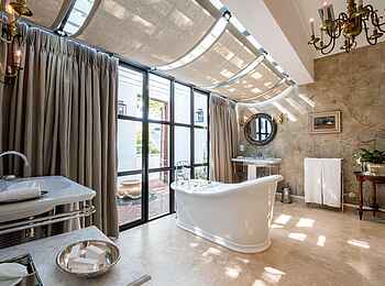 The Lanzerac: Classic Room The Lanzerac: Classic Room