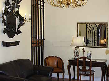 Hotel Eberwein: Lounge mit Sofa Hotel Eberwein: Lounge mit Sofa