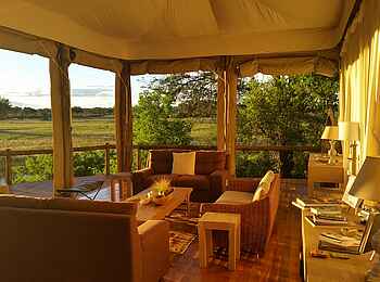 Nambwa Lodge: Main Lounge Nambwa Lodge: Main Lounge