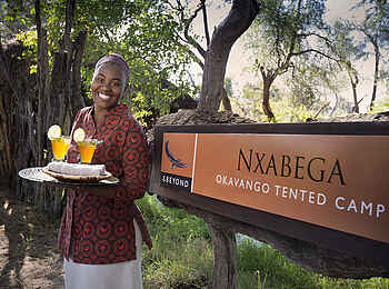 Nxabega Okavango Tented Camp: Willkommensgruß