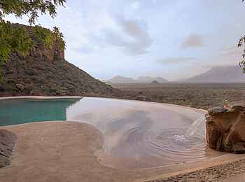 Reteti House: Blick vom Pool Reteti House: Blick vom Pool