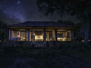 Nimali Mara Camp: Die Suite bei Nacht Nimali Mara Camp: Die Suite bei Nacht
