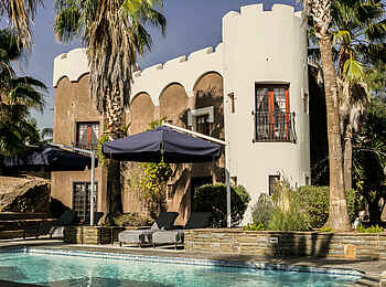 Boutique Hotel Heinitzburg: Poolbereich