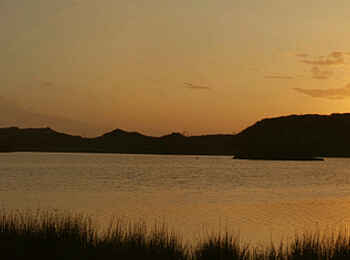 Hatari Lodge: See und Kilimanjaro