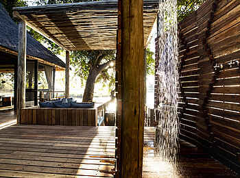 Kings Pool Camp: Standard Tent Dusche