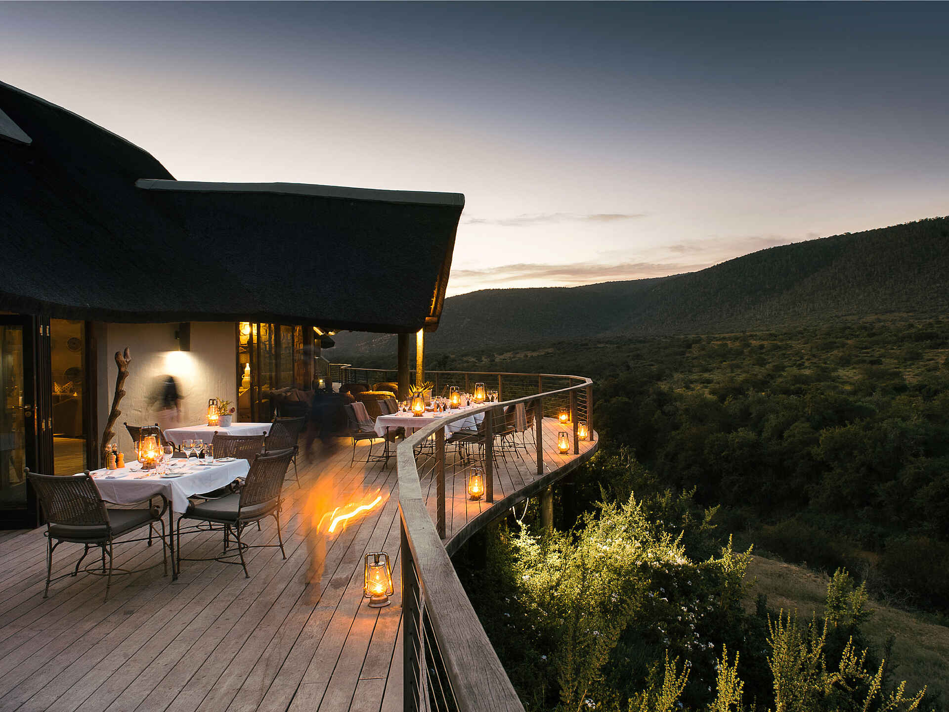 Great Fish River Lodge: Dinner auf der Terrasse Great Fish River Lodge: Dinner auf der Terrasse