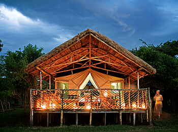Karen Blixen Camp: Gästezelt bei Nacht Karen Blixen Camp: Gästezelt bei Nacht