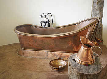 Luangwa Safari House: Kupferbadewanne Luangwa Safari House: Kupferbadewanne