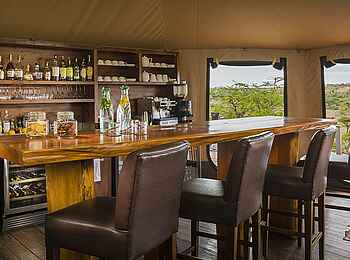 Mahali Mzuri: Eine gut bestückte Bar