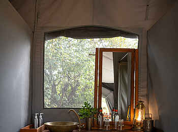 Basecamp Wilderness: Das Bad Basecamp Wilderness: Das Bad