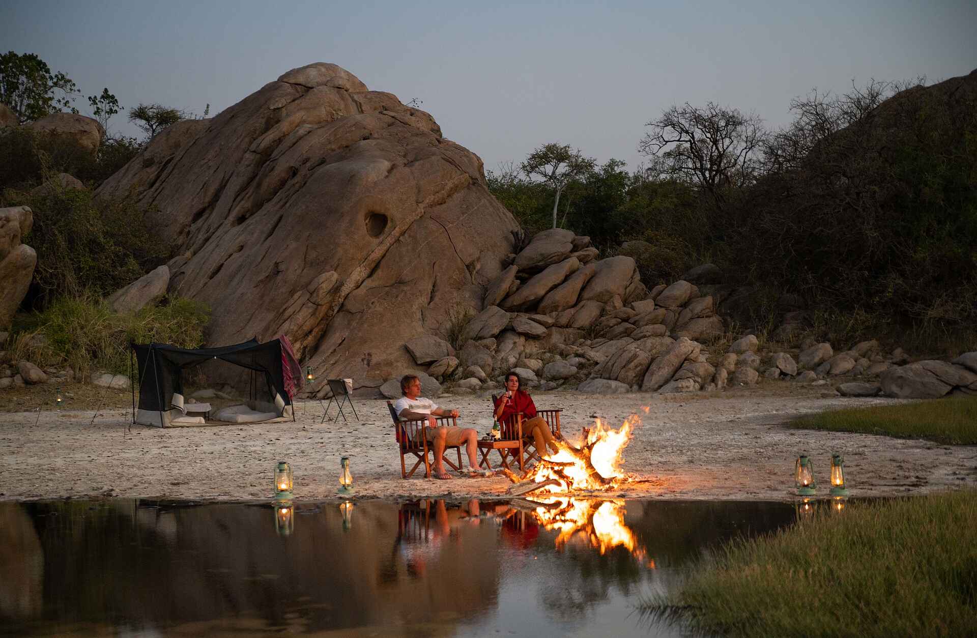 Kisima Ngeda Camp: Lagerfeuer im Flycamp
