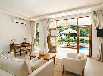 Kisiwa on the Beach: Blick nach draußen