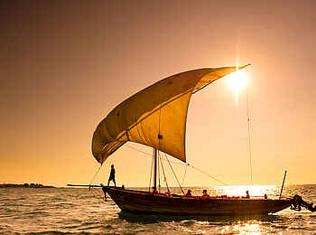 Pumulani Lodge: Aufgetakelte Dhow