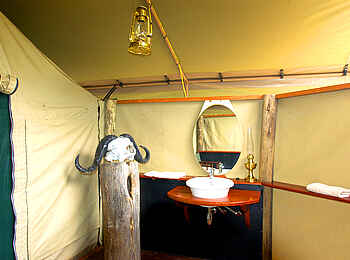 Selous Impala Camp: Bad im Kinderzelt