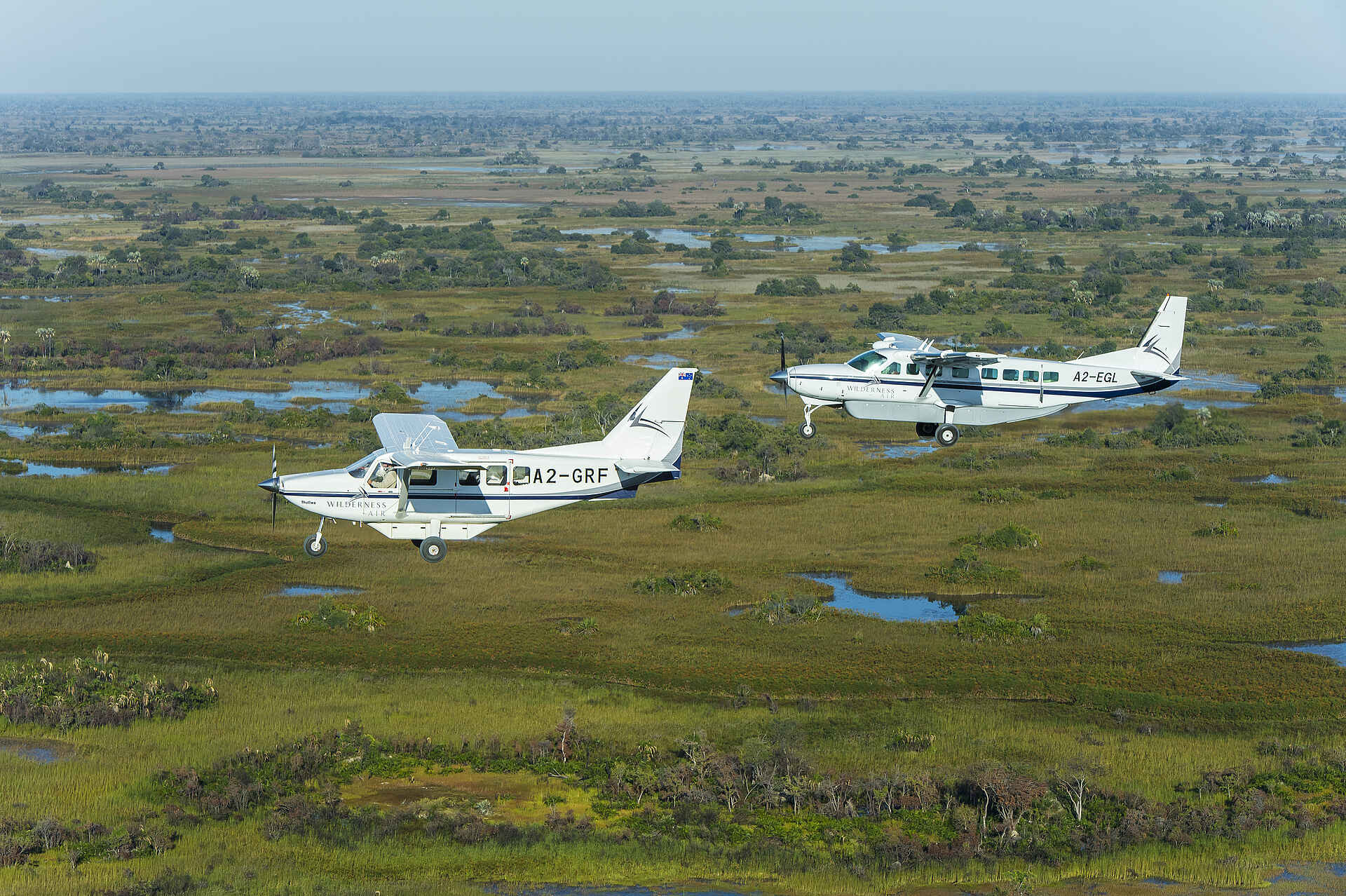 Mombo Camp: Flug über das Delta
