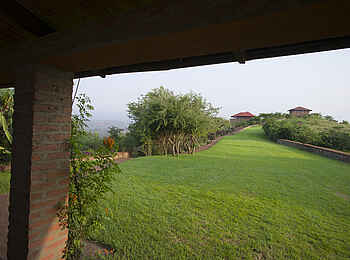 Bashay Rift Lodge: Vista zu den Cottages Bashay Rift Lodge: Vista zu den Cottages