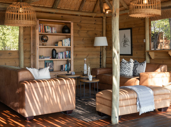 Mankwe Tented Retreat: Die Lounge Mankwe Tented Retreat: Die Lounge