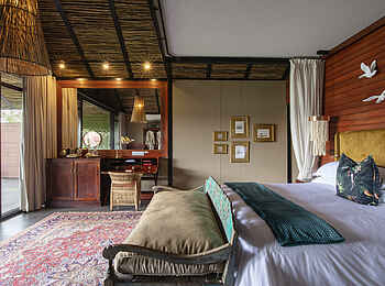Mukwa River Lodge: Family River Suite Bett