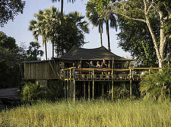 Pelo Camp: Camp mit Terrasse Pelo Camp: Camp mit Terrasse