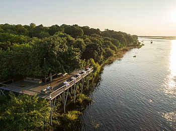 Chobe Game Lodge: Eastern Deck