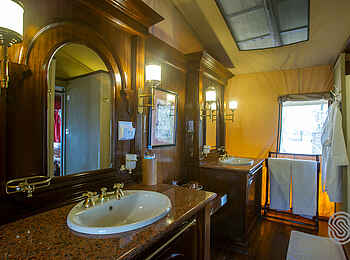 Kirawira Serena Camp: Gästebad