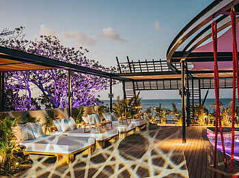 LUX Grand Baie: Die Bisou Lounge LUX Grand Baie: Die Bisou Lounge