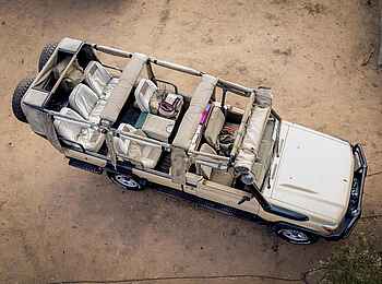 Serian´s Lamai Camp: Pirschfahrzeug