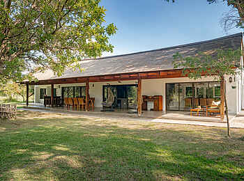 Siviti Timbavati Plains Lodge: Blick auf das Homestead Siviti Timbavati Plains Lodge: Blick auf das Homestead
