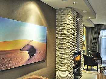 Swakopmund Sands Hotel: Kamin in der Lounge Swakopmund Sands Hotel: Kamin in der Lounge