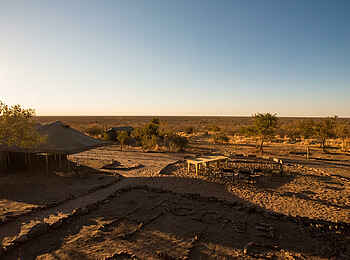 Great Tsau Hill Camp: Zentralbereich Great Tsau Hill Camp: Zentralbereich