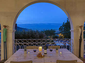 De Tafelberg Guesthouse: Abendstimmung auf dem Balkon