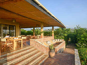 Elephant Plains Lodge: Die Terrasse