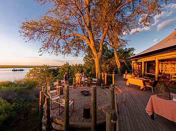 Little Duma Tau Camp: Terrasse