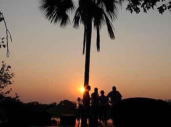 Macatoo Camp: Sonnendeck bei Sonnenuntergang