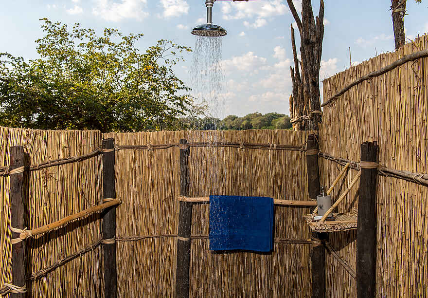 Takwela Camp: Dusche Takwela Camp: Dusche