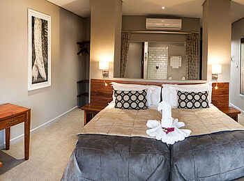 Chobe Bush Lodge: Unterkunft im Panorama Chobe Bush Lodge: Unterkunft im Panorama