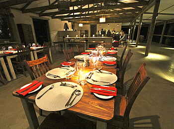 Chobe Elephant Camp: Speisesaal im Chobe Elephant Camp Chobe Elephant Camp: Speisesaal im Chobe Elephant Camp