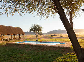 Desert Camp: Am Pool Desert Camp: Am Pool