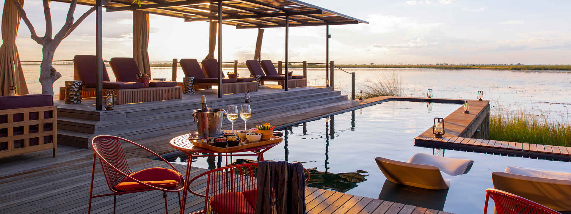 Veranda mit Pool im Duma Tau Camp