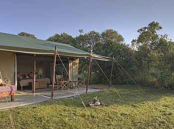 Encounter Mara Camp: Family Tent Ansicht