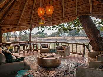 Mwamba Bush Camp: Blick nach draußen Mwamba Bush Camp: Blick nach draußen