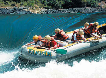 Tongabezi: White Water Rafting