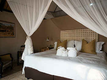 Sable Valley Lodge: Classic Rondavel Doppelbett Sable Valley Lodge: Classic Rondavel Doppelbett