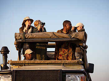 Serian's Serengeti South Camp: Game Drive