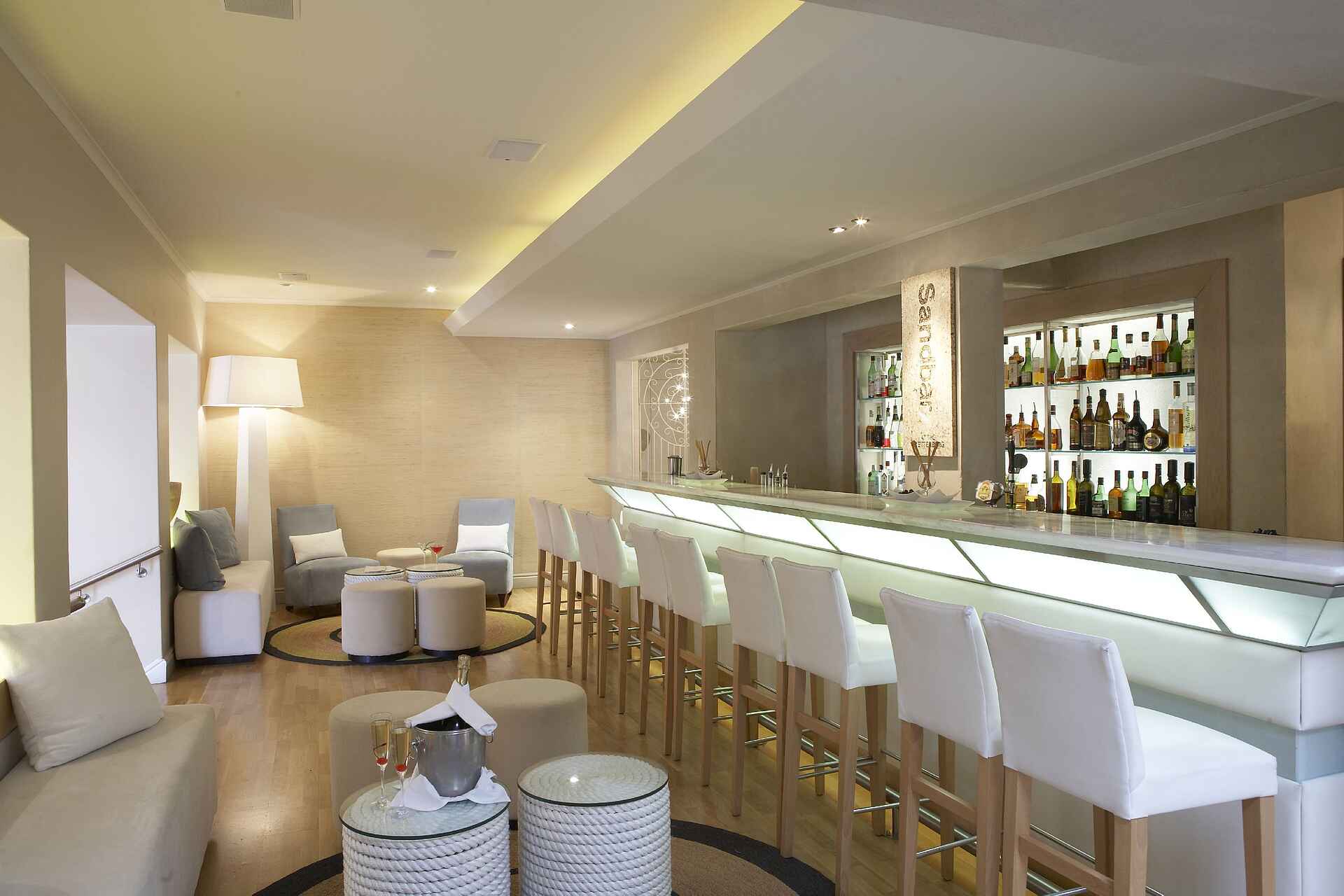 The Plettenberg: Sandbar mit Lounge