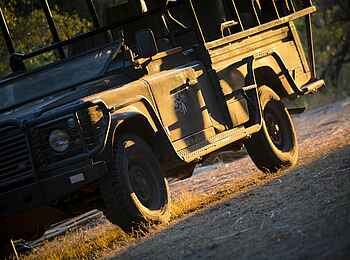 Ntemwa Busanga Bushcamp: Game Drive Vehicle