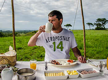 Ishasha Wilderness Camp: Guten-Morgen-Kaffee Ishasha Wilderness Camp: Guten-Morgen-Kaffee