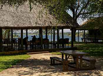 Kiambi Camp: Loungebereich Kiambi Camp: Loungebereich